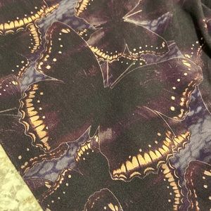 Liquido Butterfly Leggings Size Large
